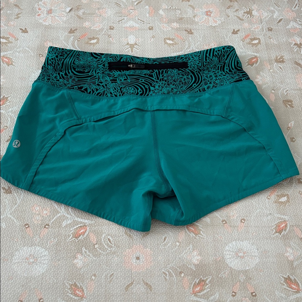 Lululemon Run Times Short II 4” Size 2 Spirit Green - Picture 4 of 11